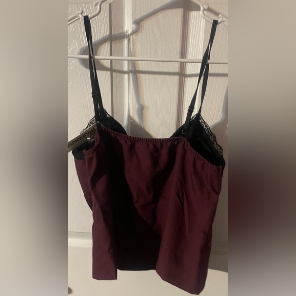 🔴 3/$12 No Boundaries Women's Dark Cherry and Black Lace Trim Top! NWT! Size M! - Picture 8 of 8